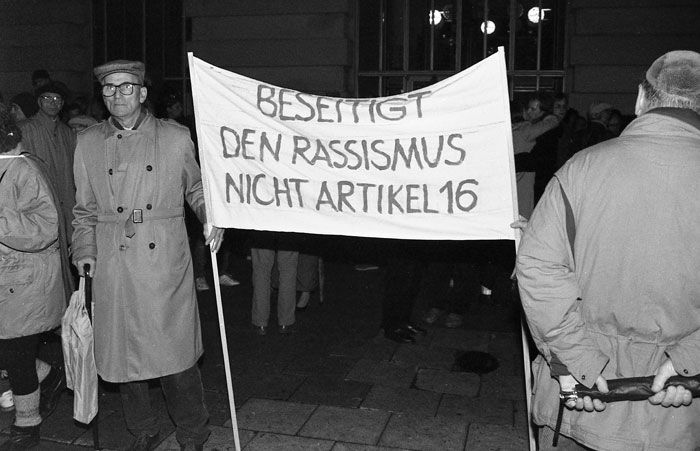 Restriction of the right to asylum